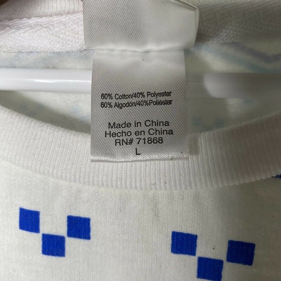 MARVEL COMICS Avengers Shirt Women Large Christmas Winter Thor Hulk Iron Man - Picture 6 of 9